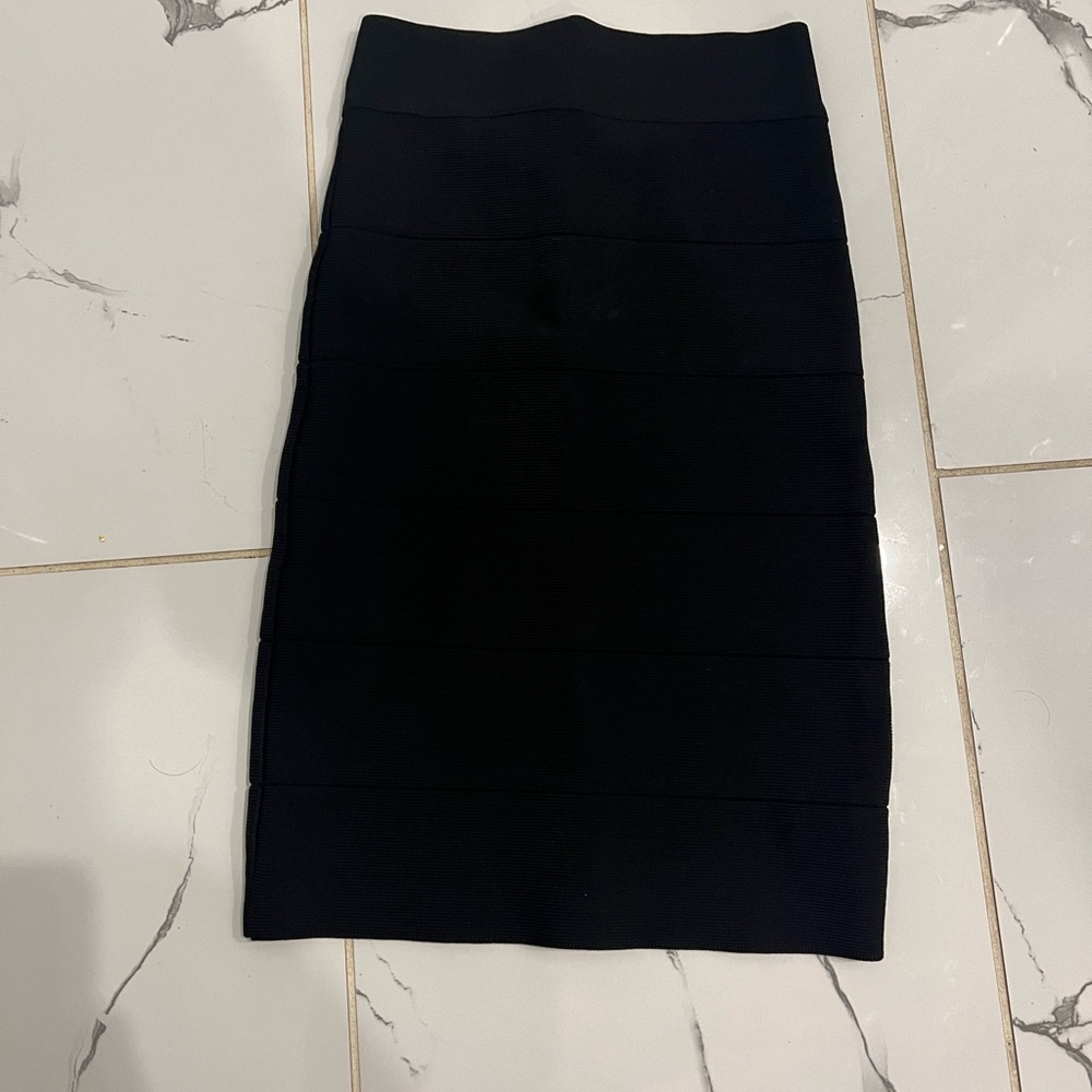 BeBe black skirt